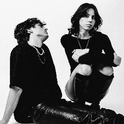 Adèle & Robin - Courage