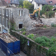 Rumilly : Démolition de la maison Armand commence.