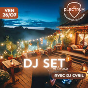 DJ en terrasse au Plectrum