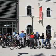 Rumilly : Balade urbaine industrie à vélo